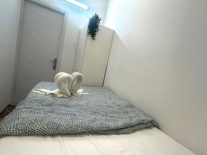 Beautiful Partition In Barsha Heights * دبي
