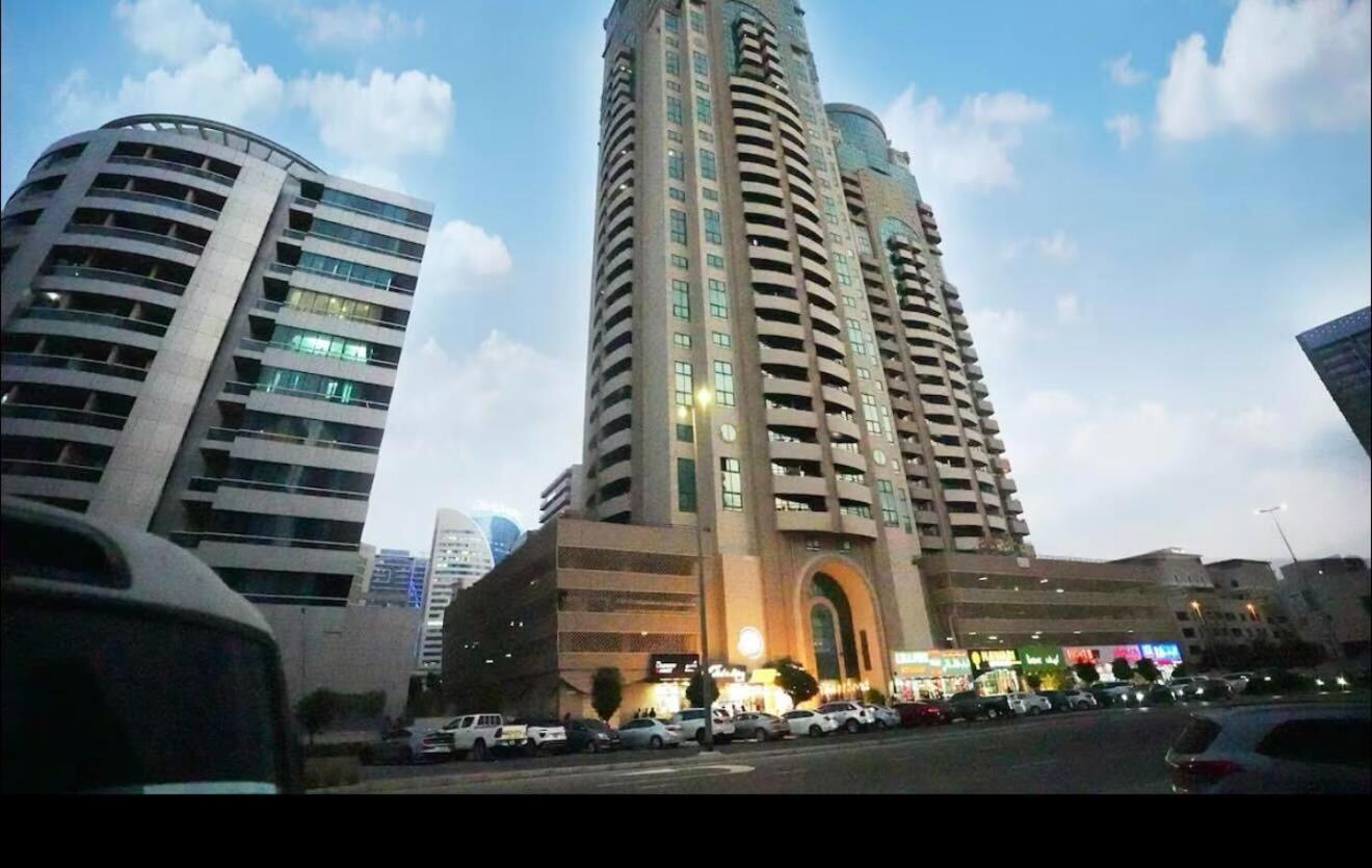 Beautiful Partition In Barsha Heights منزل للإقامة