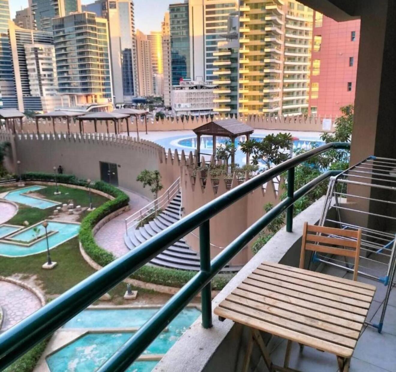 Beautiful Partition In Barsha Heights منزل للإقامة *